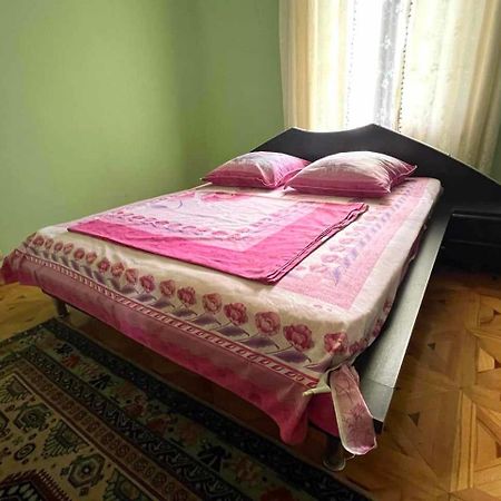 Hotel G I O Samtredia Εξωτερικό φωτογραφία