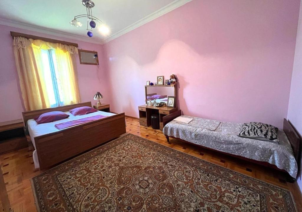 Hotel G I O Samtredia Εξωτερικό φωτογραφία